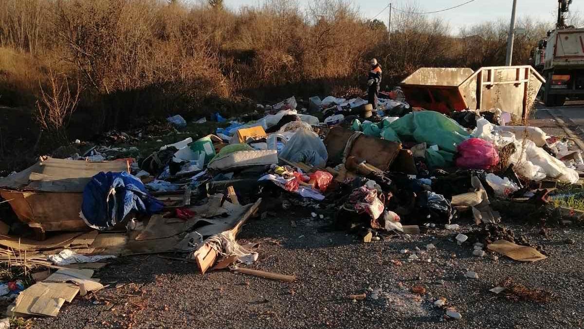Чишћење Баричког гробља