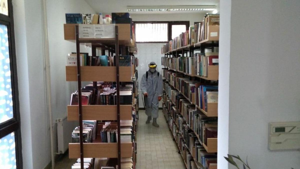 Дезинфекција библиотеке “Влада Аксентијевић”