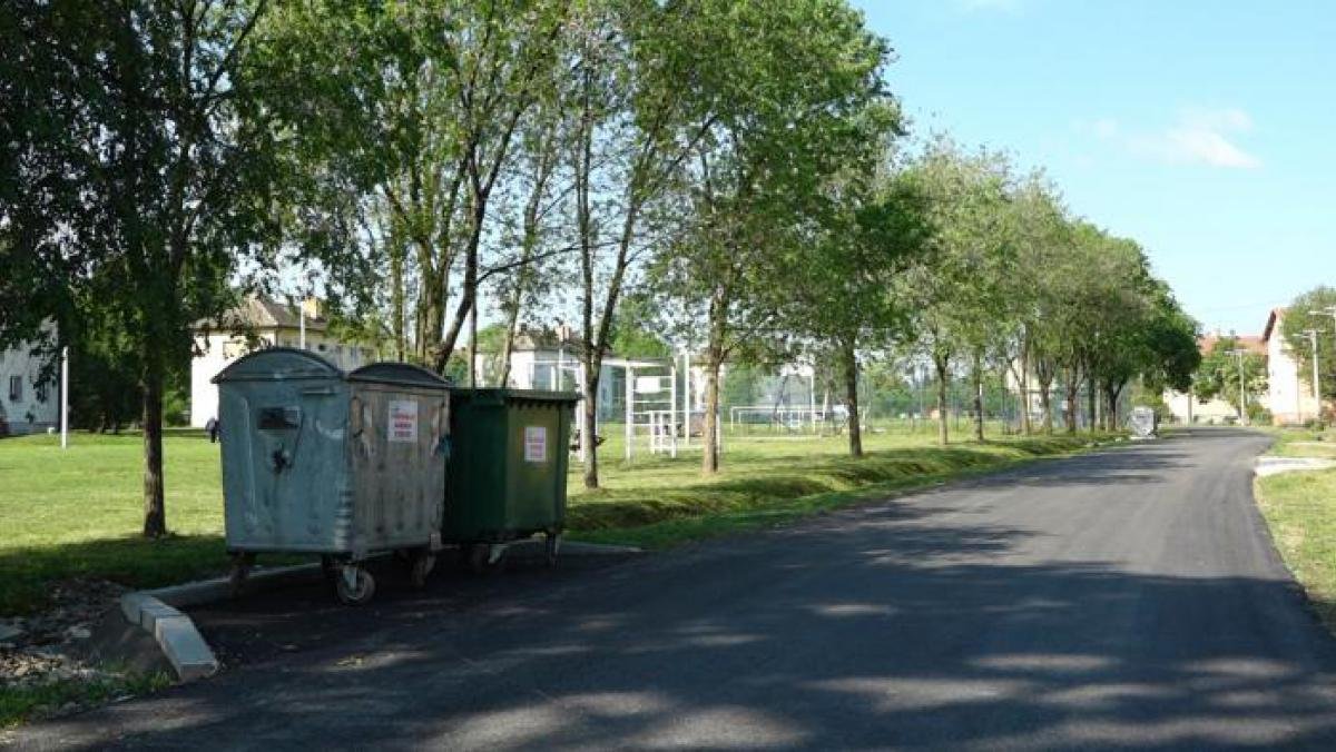 Нови контејнери у насељу Колонија у Баричу